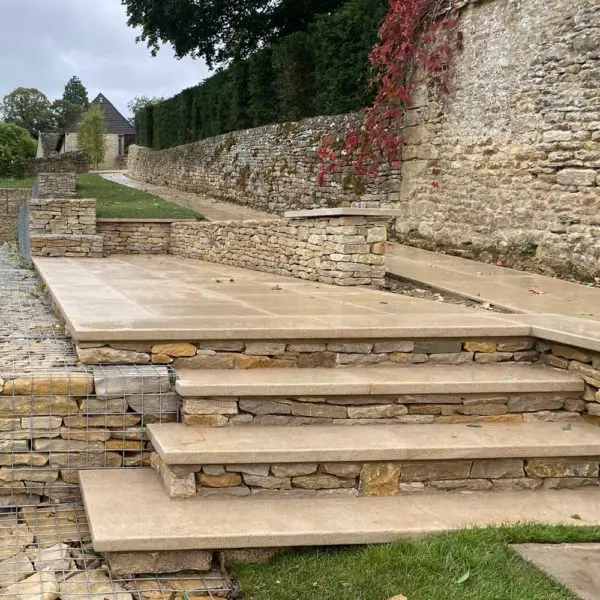 Bourton buff limestone paving and steps