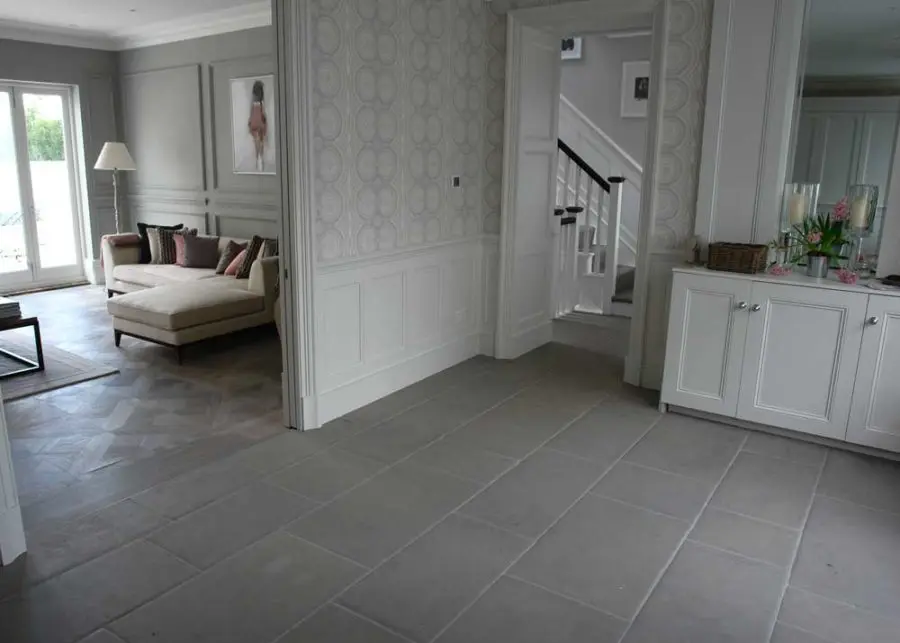 Hallway stone flooring Choosing tiles for a entrance