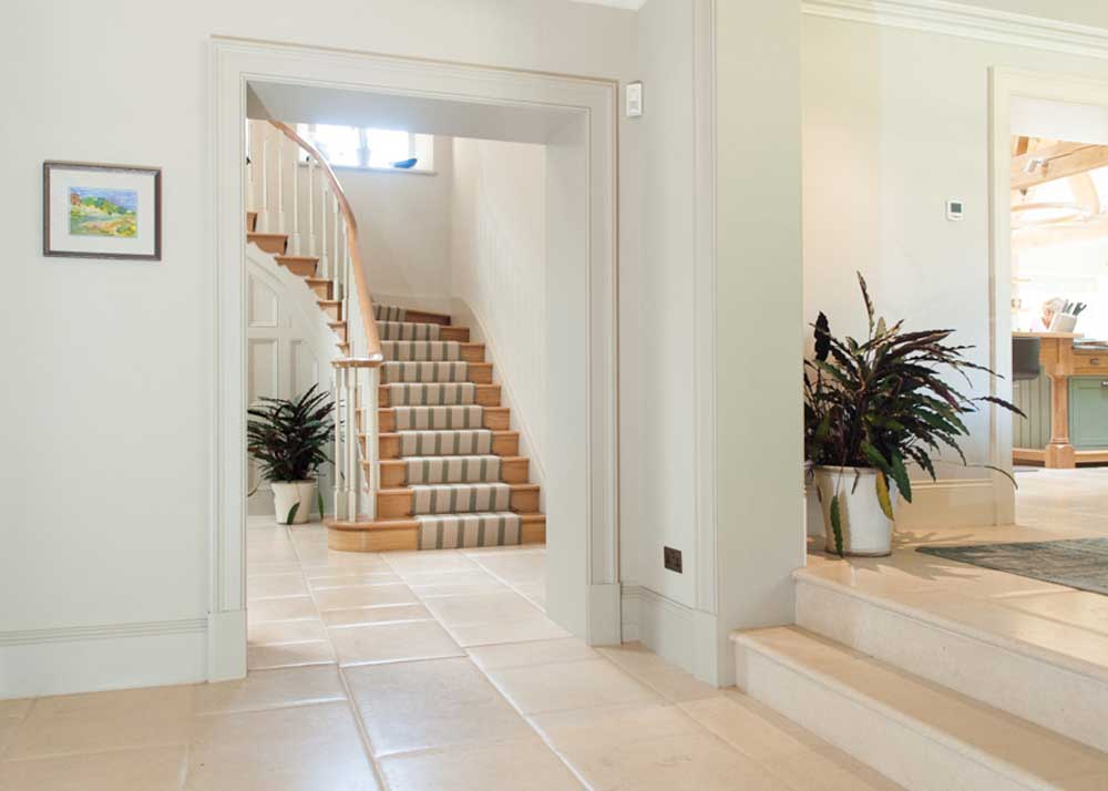 Hallway Stone Flooring Choosing Tiles, Best Tiles For Narrow Hallway