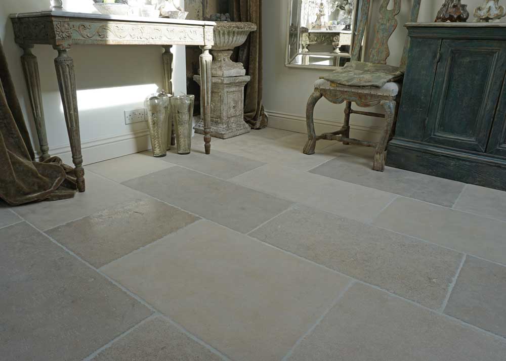 Paris casa limestone floor