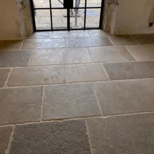 kingham grey antiqued flagstones