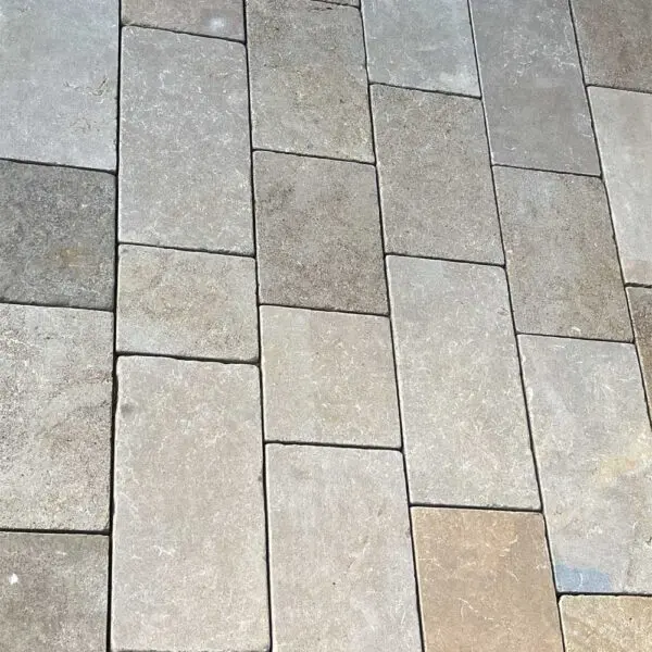Overbury beige limestone pavers