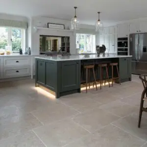 Tumbled limestone kitchen floor - Bampton flagstones