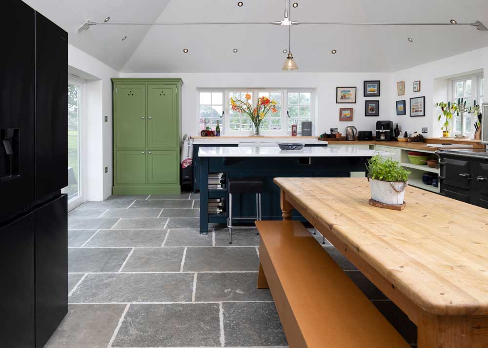 farmhouse kitchen