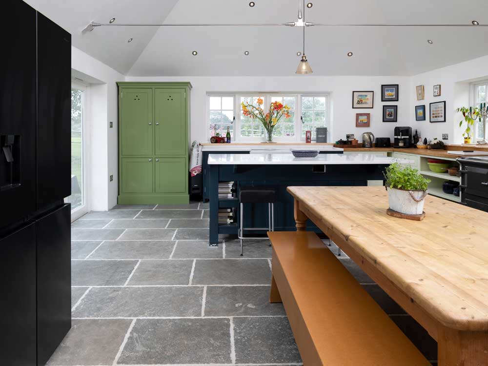 Bastille bleu limestone kitchen floor