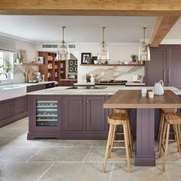 Bourton buff limestone kitchen floor - Snug Kitchens