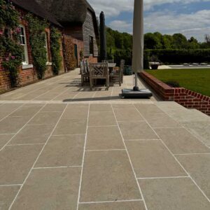 Bourton buff limestone paving