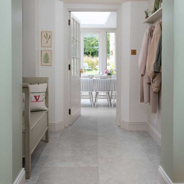 Petworth light grey limestone