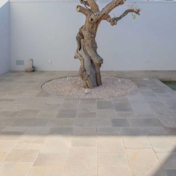 Campania anticato rustic cream limestone paving